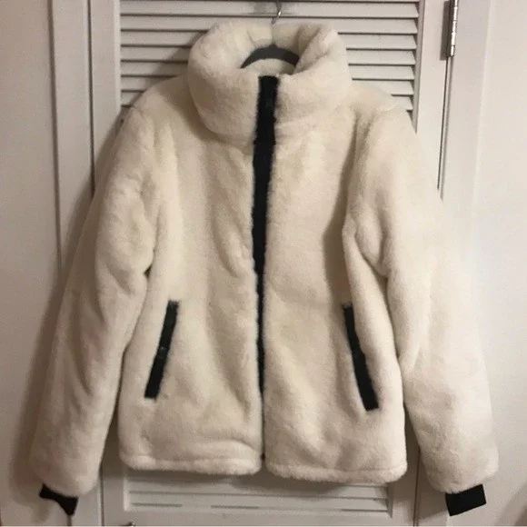 S13 by SAM. Madison Faux Fur Jacket in Cream with Black Puffer Lining, Size L - Picture 12 of 14